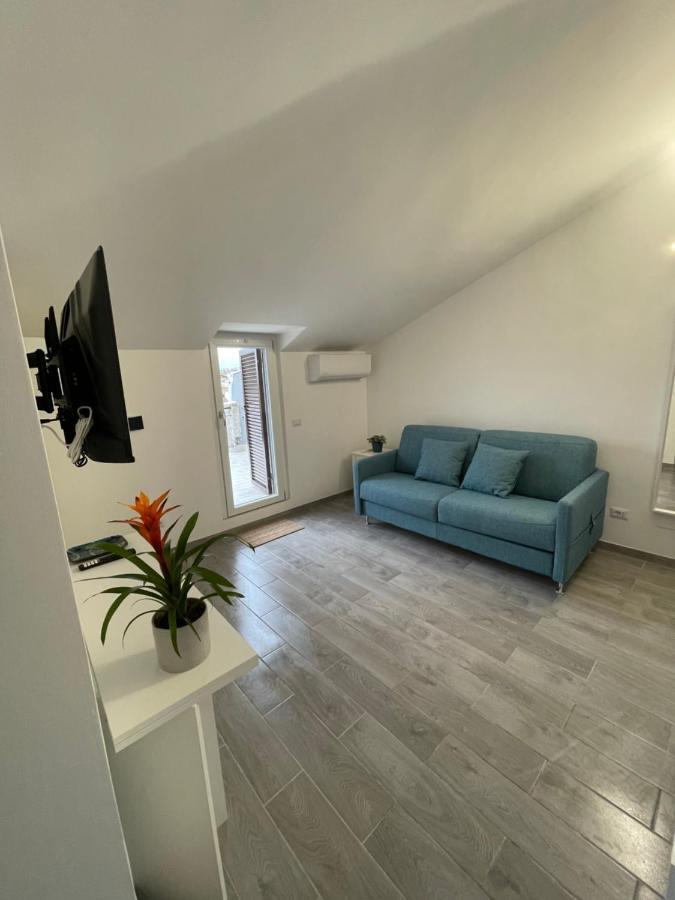 شقة Minu, The Tiny House! روما المظهر الخارجي الصورة